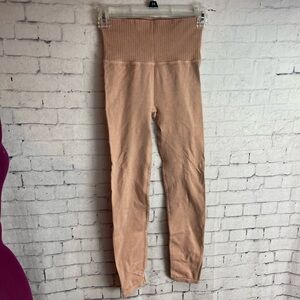 Free People Movement peach leggings